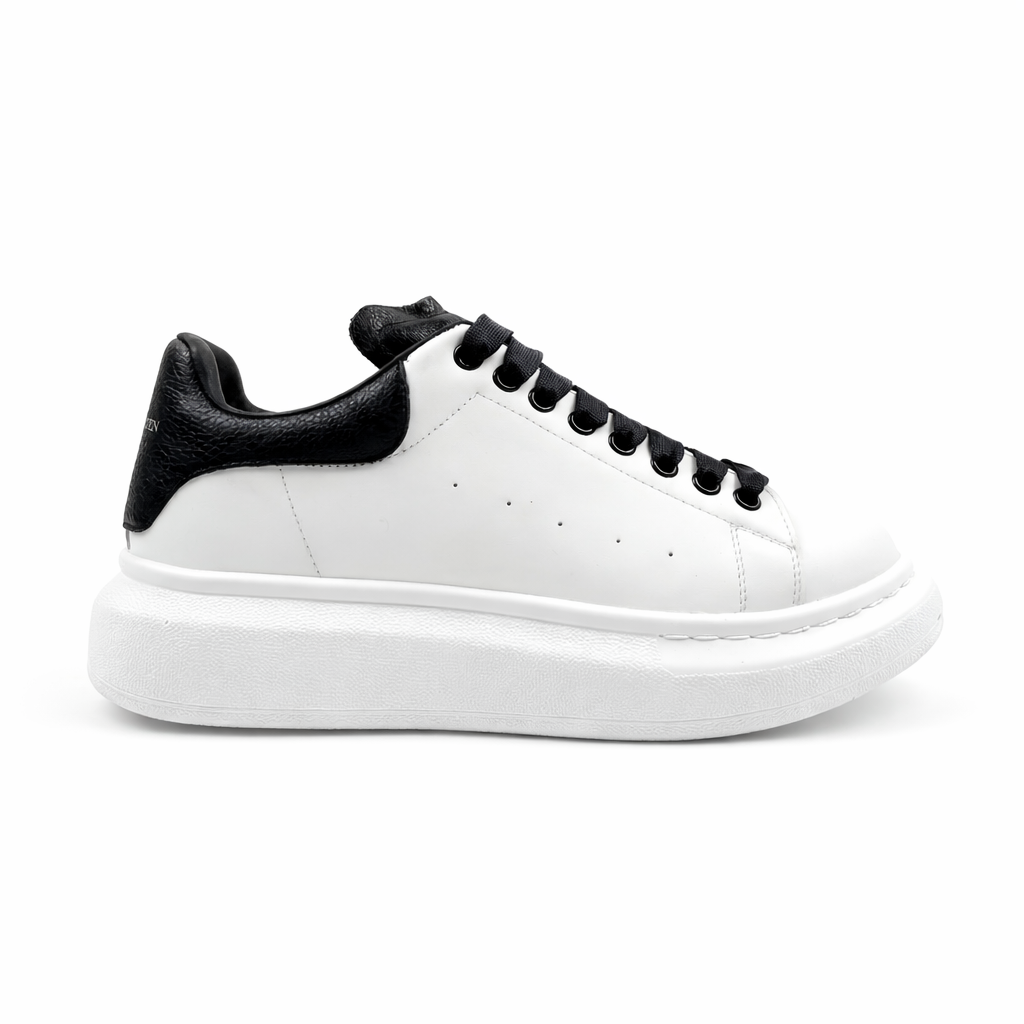 Alexander McQueen Oversized "White/Black"