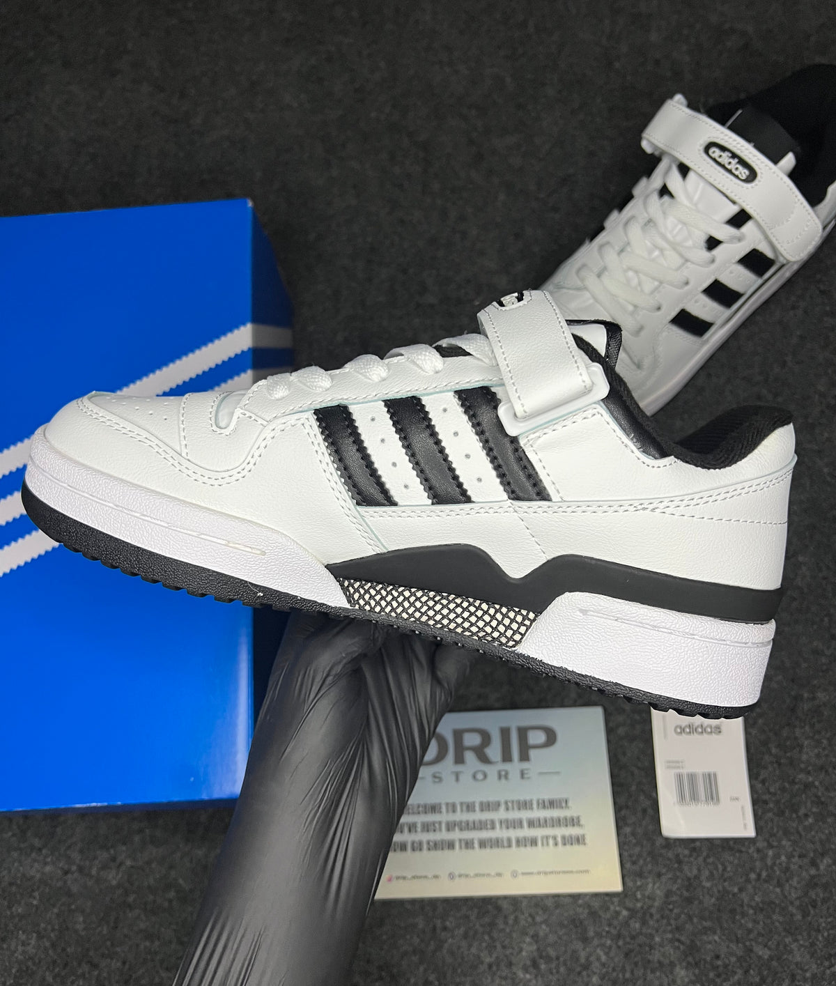 Adidas Forum Low
"White/Black"