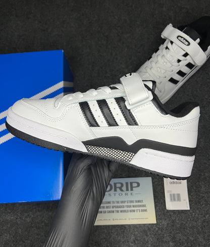 Adidas Forum Low
"White/Black"