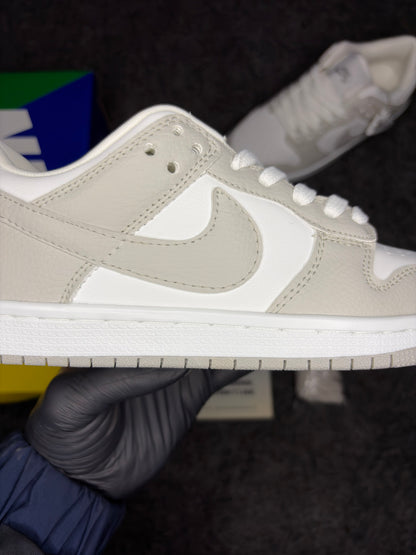 Nike SB Dunk Low ‘Grew White Gum’