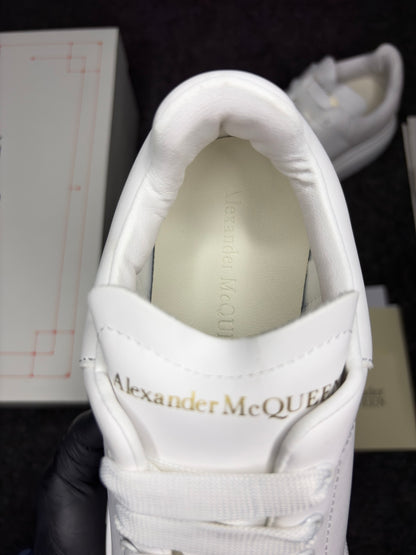 Alexander McQueen Oversized "White"