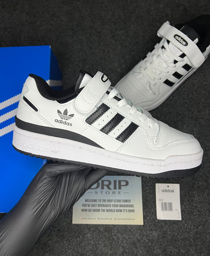 Adidas Forum Low
"White/Black"