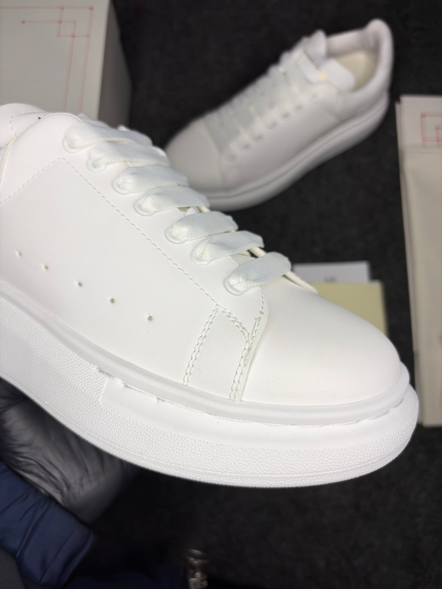 Alexander McQueen Oversized "White"