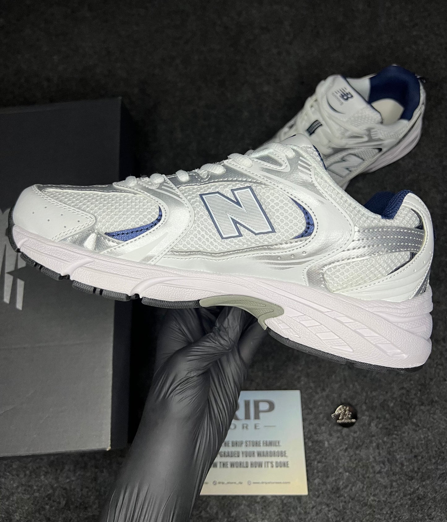 New Balance 530 "White silver navy"