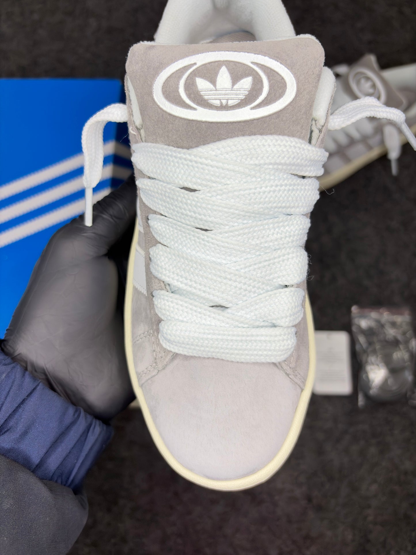 Adidas Campus 00s                       ‘Light Grey Gum’