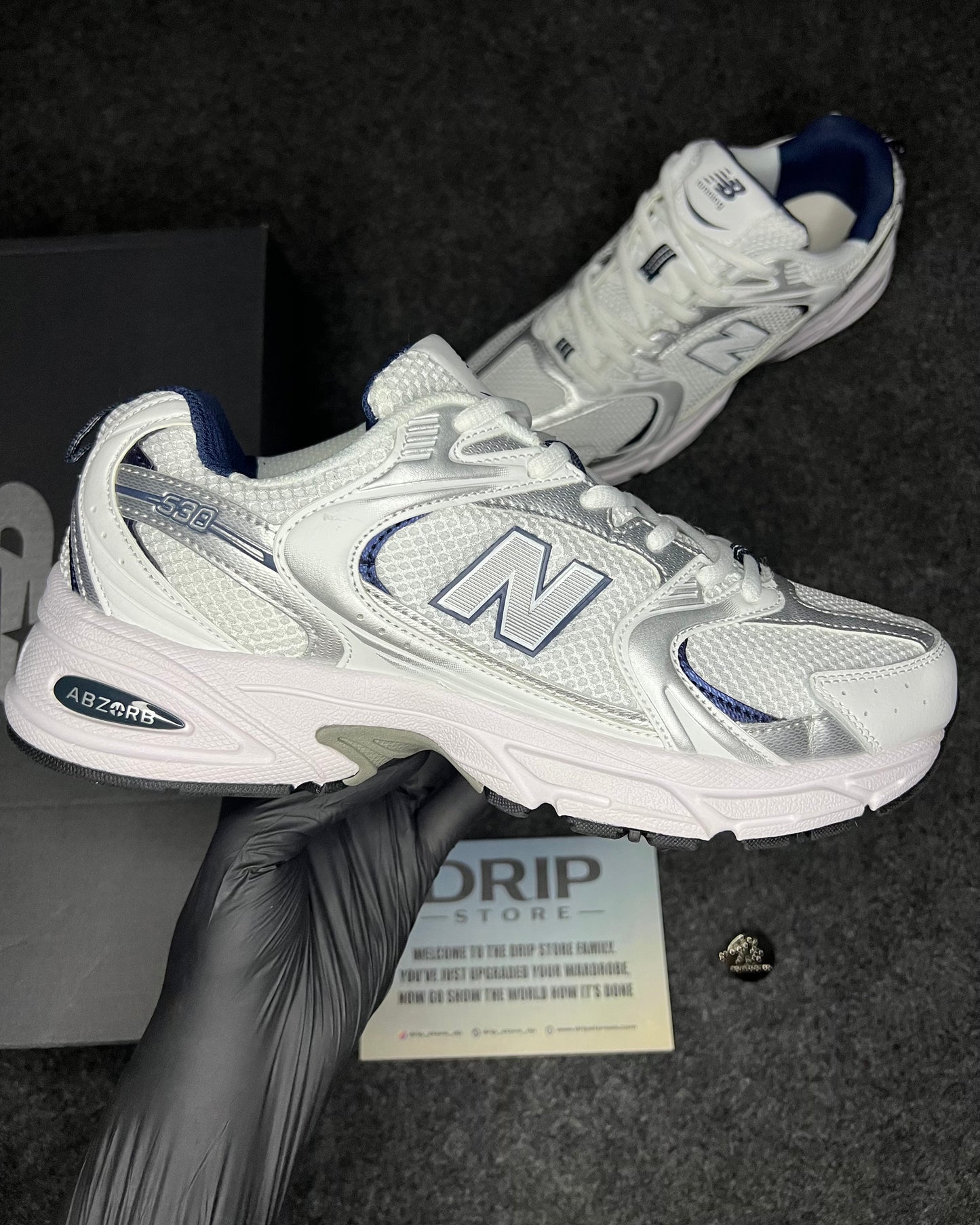 New Balance 530 "White silver navy"