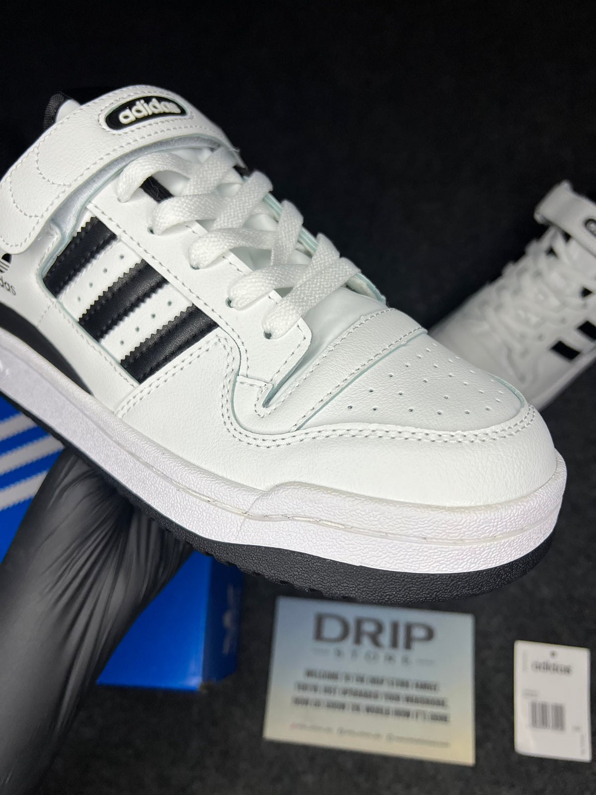 Adidas Forum Low
"White/Black"