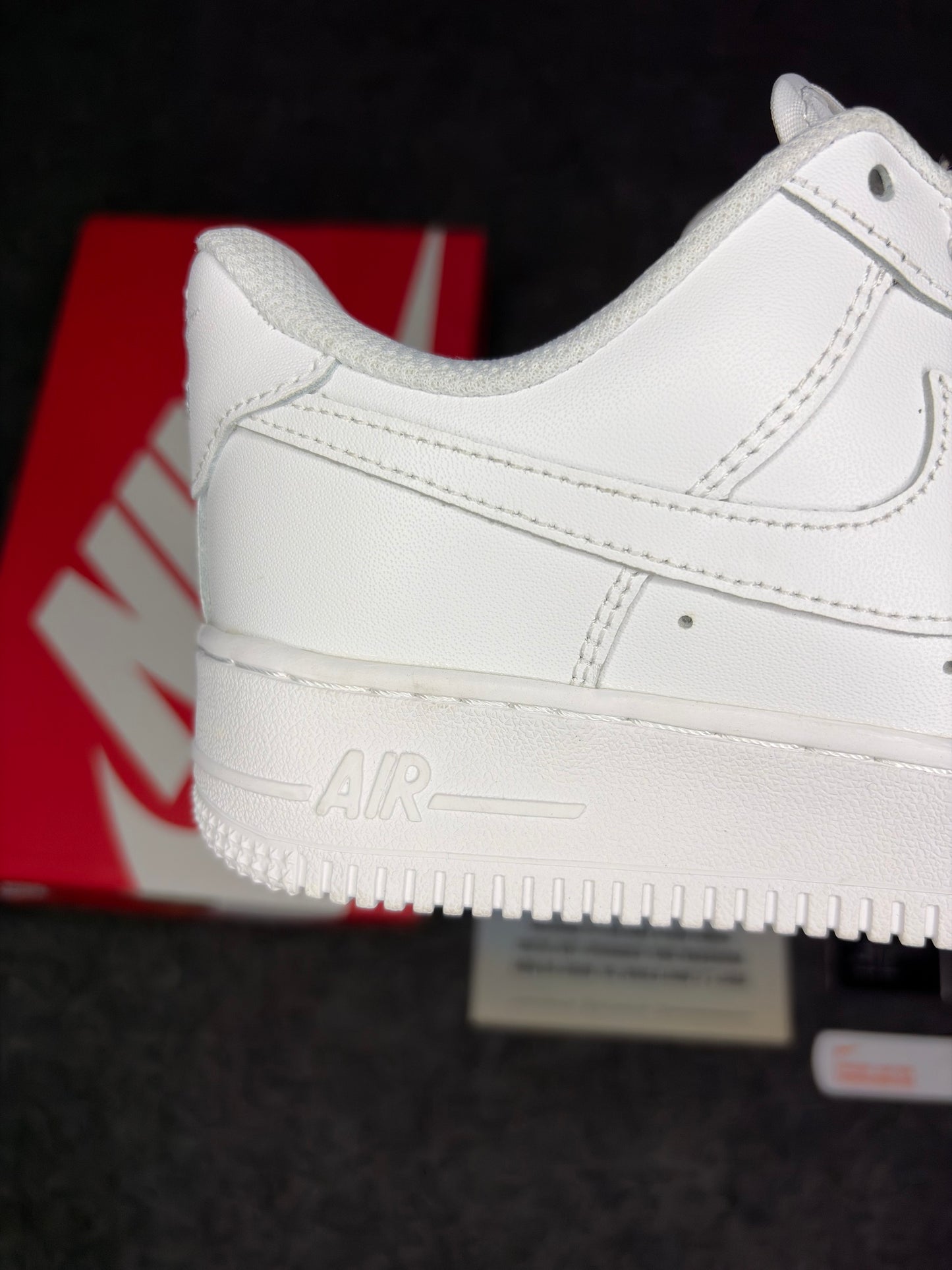 Nike Air Force 1 ’07 ‘Triple White’