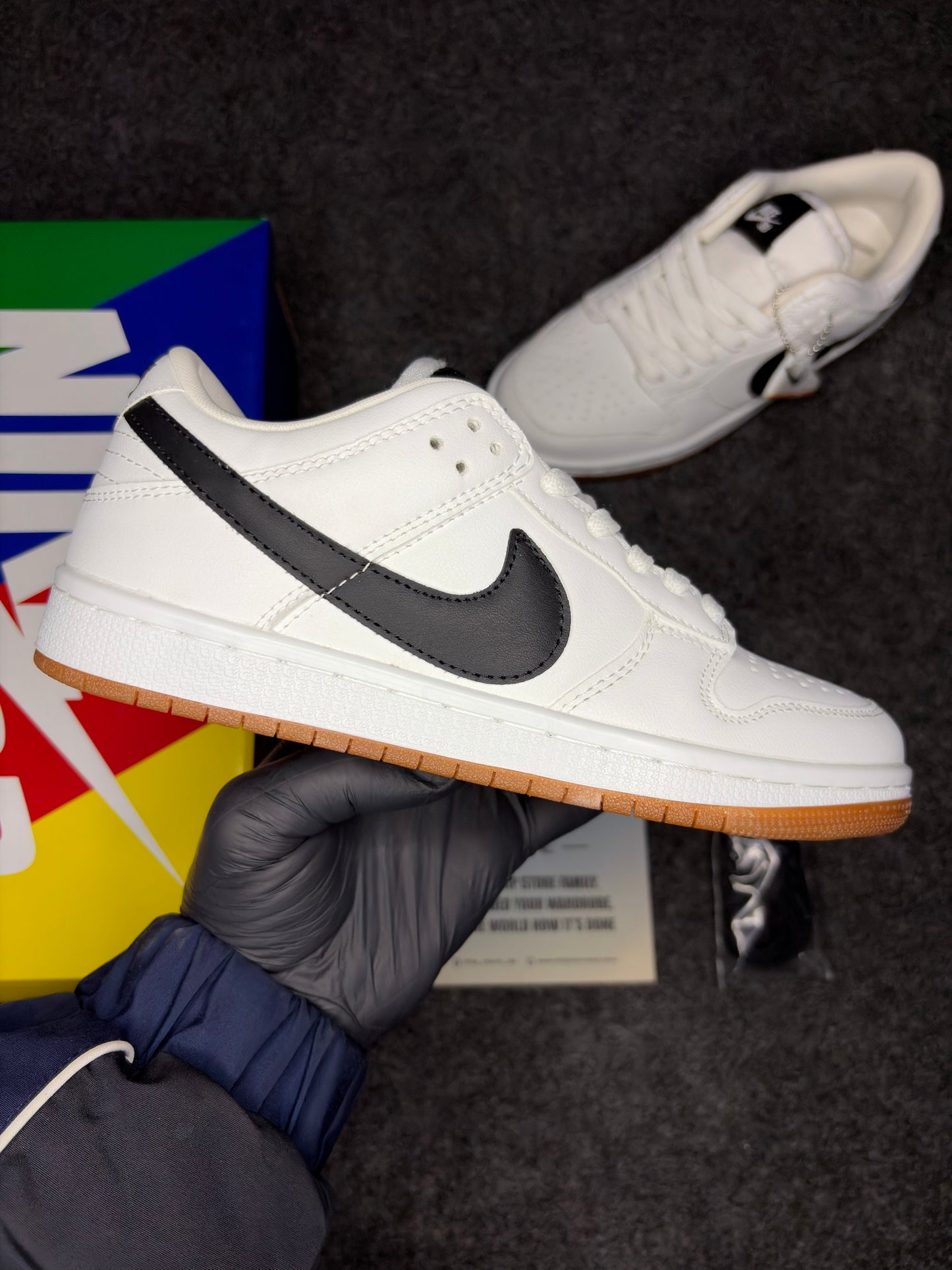 Nike SB Dunk Low ‘White Black Gum’