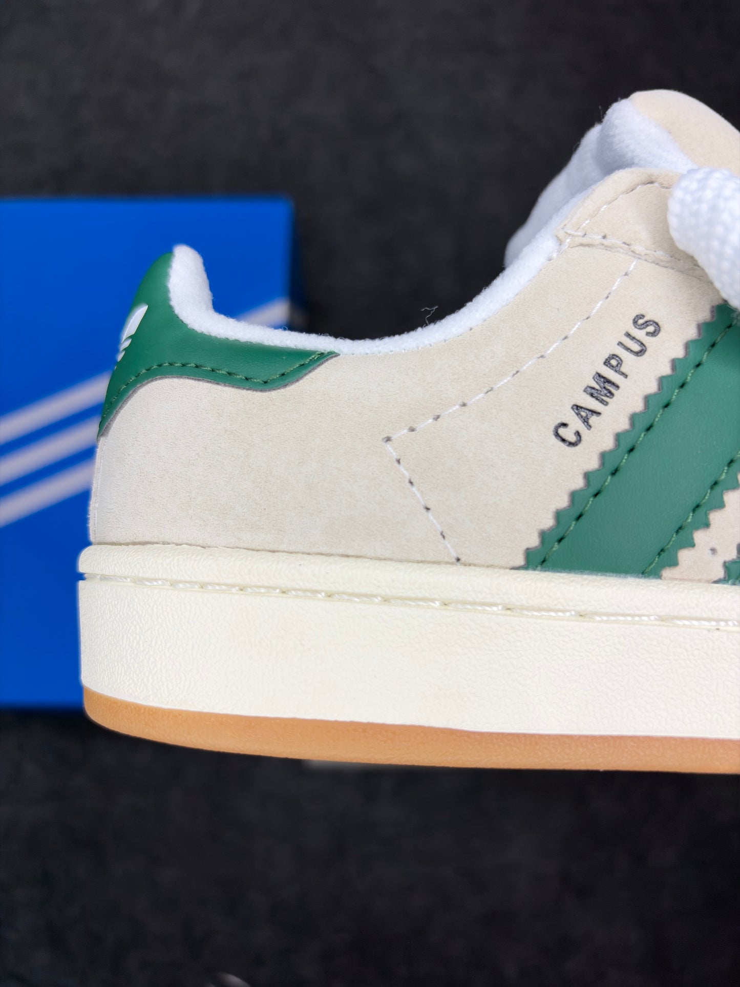 Adidas Campus 00s ‘Beige Green Gum’