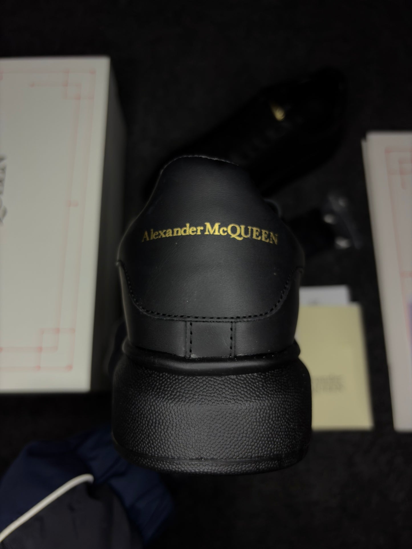 Alexander McQueen Oversized "Black"