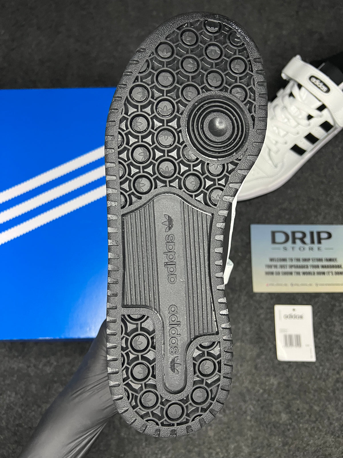 Adidas Forum Low
"White/Black"
