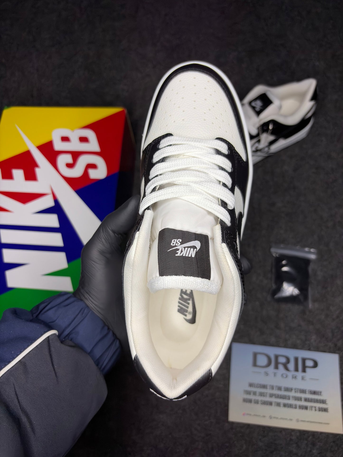 Nike SB Dunk Low ‘Black White Gum’