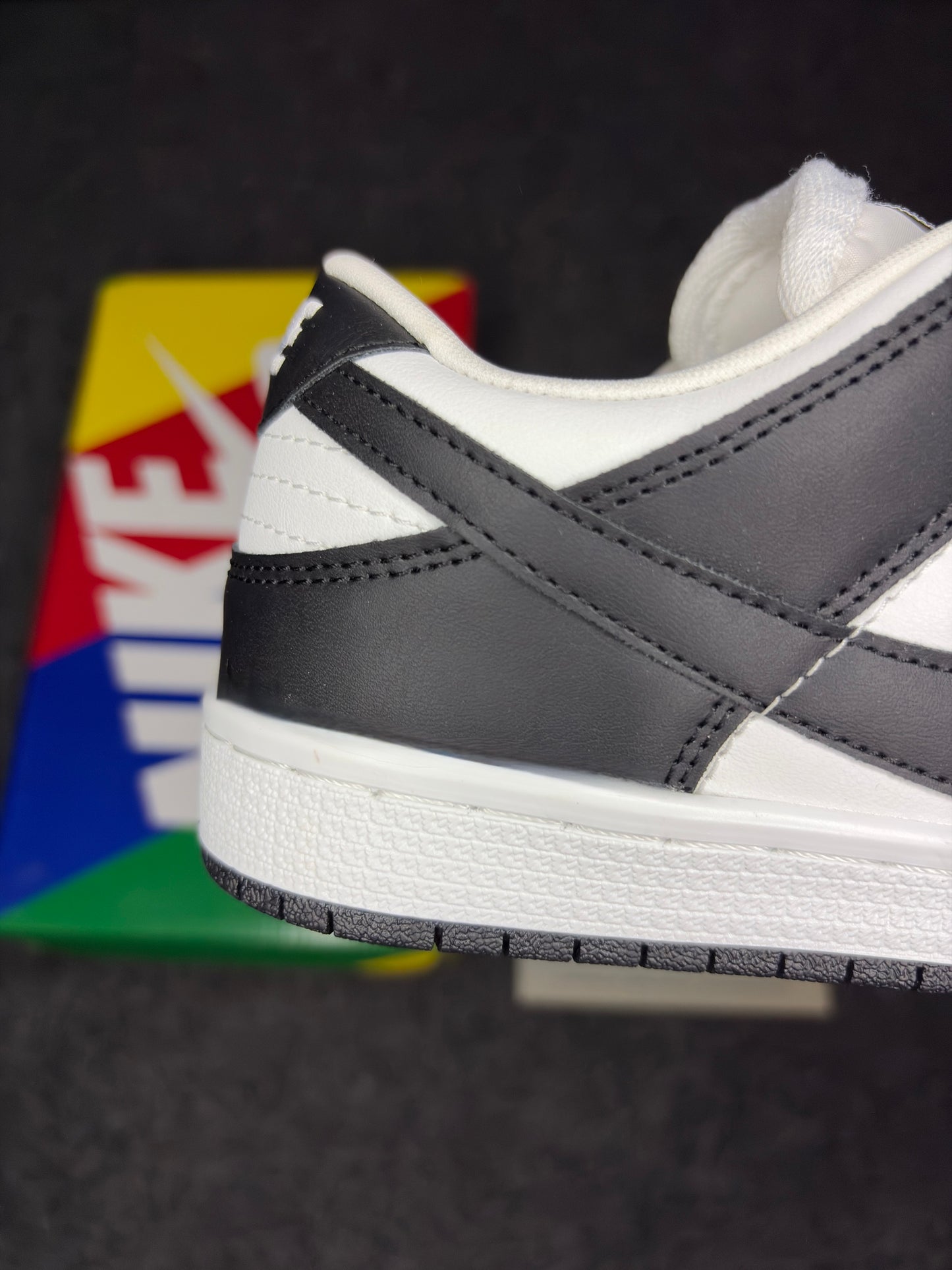 Nike SB Dunk Low ‘Black White Gum’