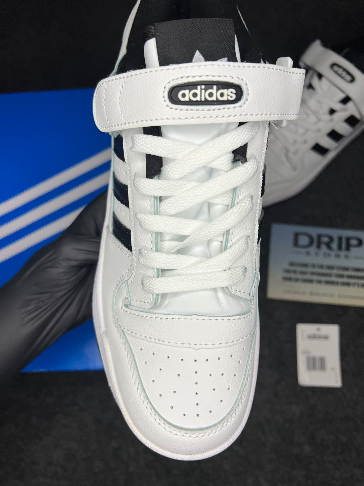 Adidas Forum Low
"White/Black"