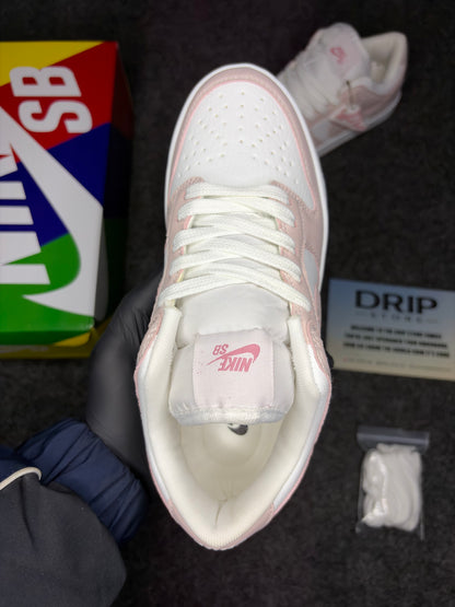 Nike SB Dunk Low ‘Pink/White Gum’