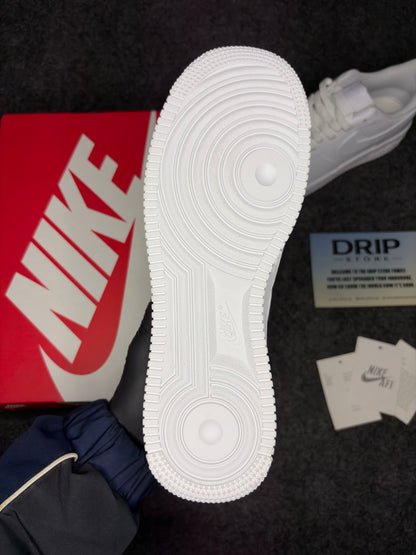 Nike Air Force 1 ’07 ‘Triple White’