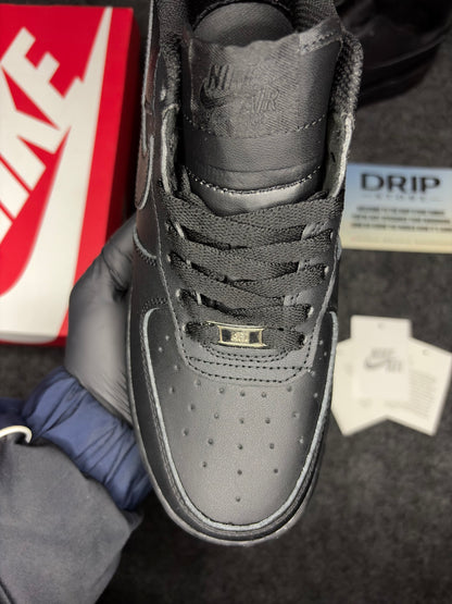 Nike Air Force 1 ’07 ‘Triple Black’
