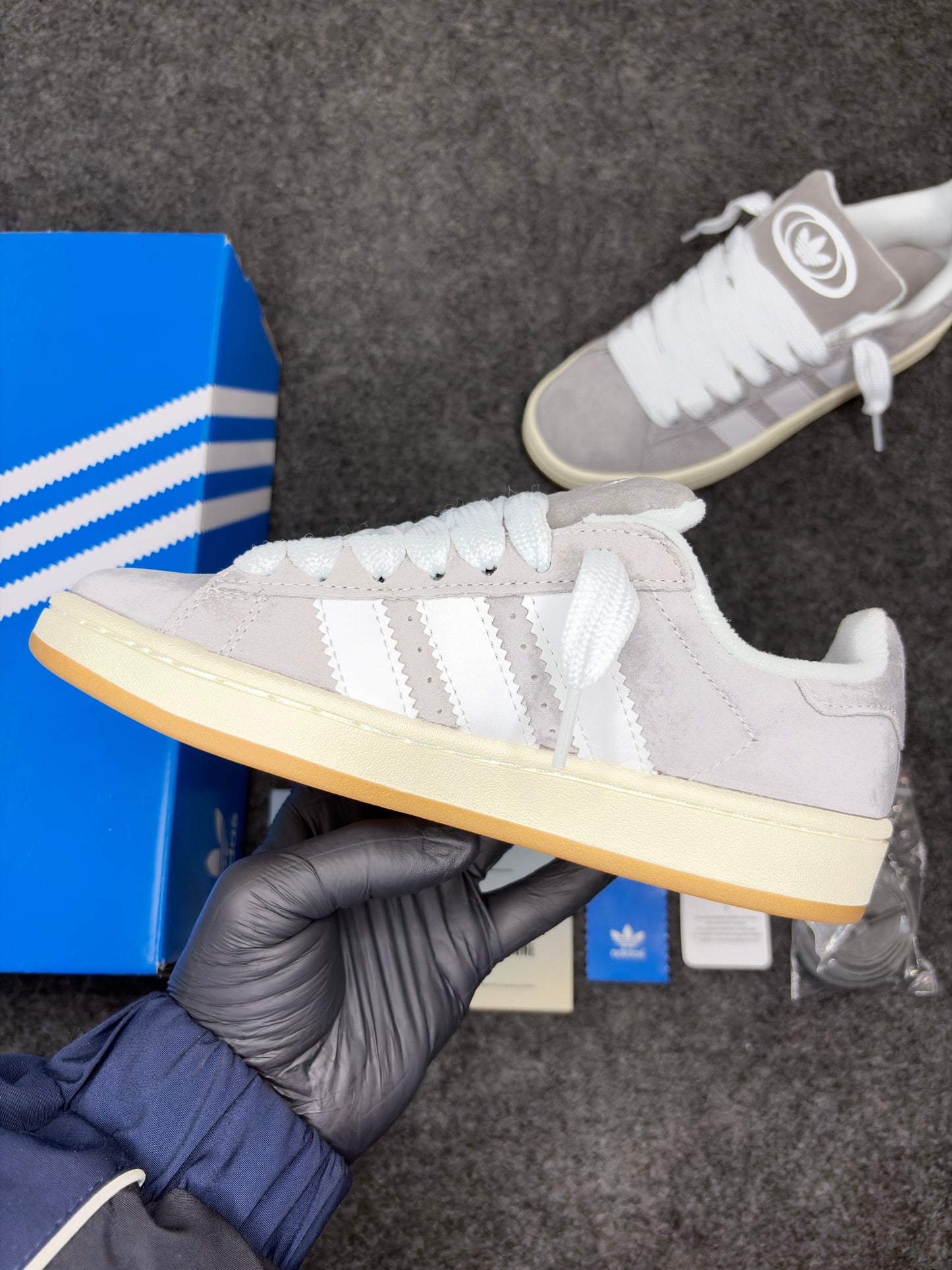 Adidas Campus 00s                       ‘Light Grey Gum’