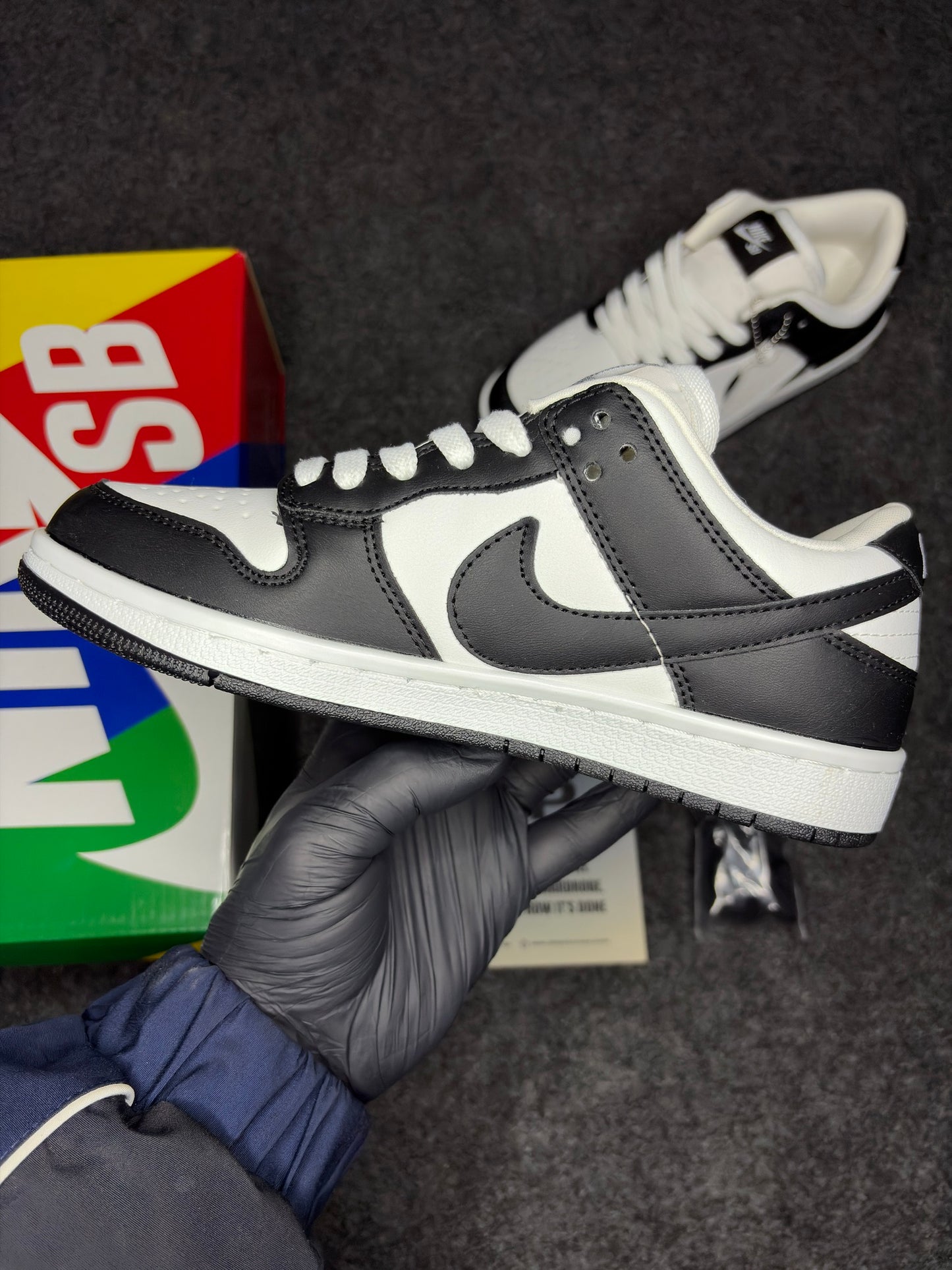 Nike SB Dunk Low ‘Black White Gum’
